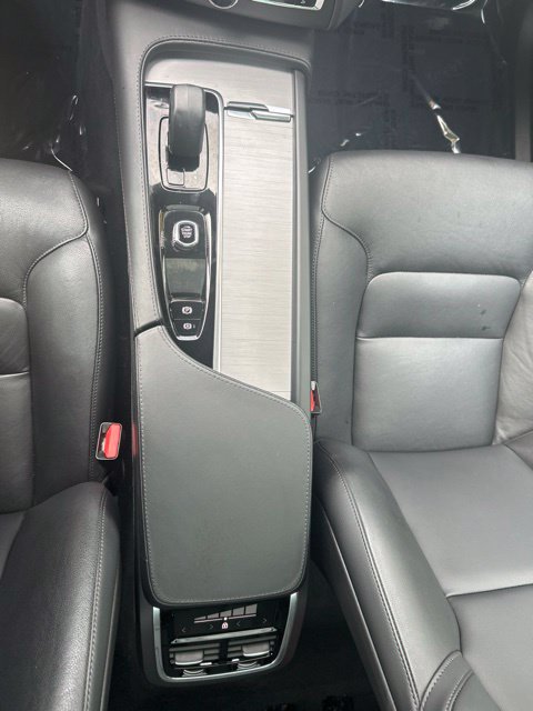 Certified 2025 Volvo XC90 B5 Core AWD/4WD image 27