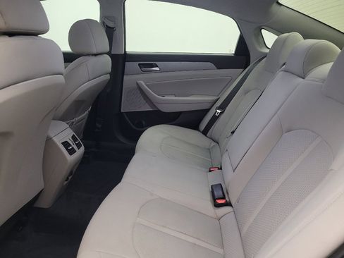 Used 2019 Hyundai Sonata SEL FWD image 18