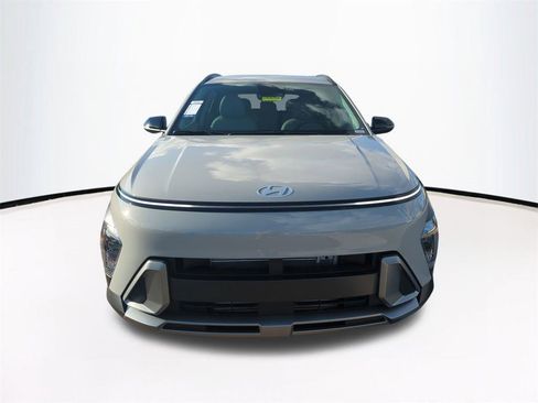 New 2026 Hyundai Kona SEL Premium image 3