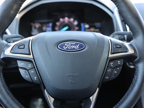 Certified 2022 Ford Edge SEL AWD/4WD image 38