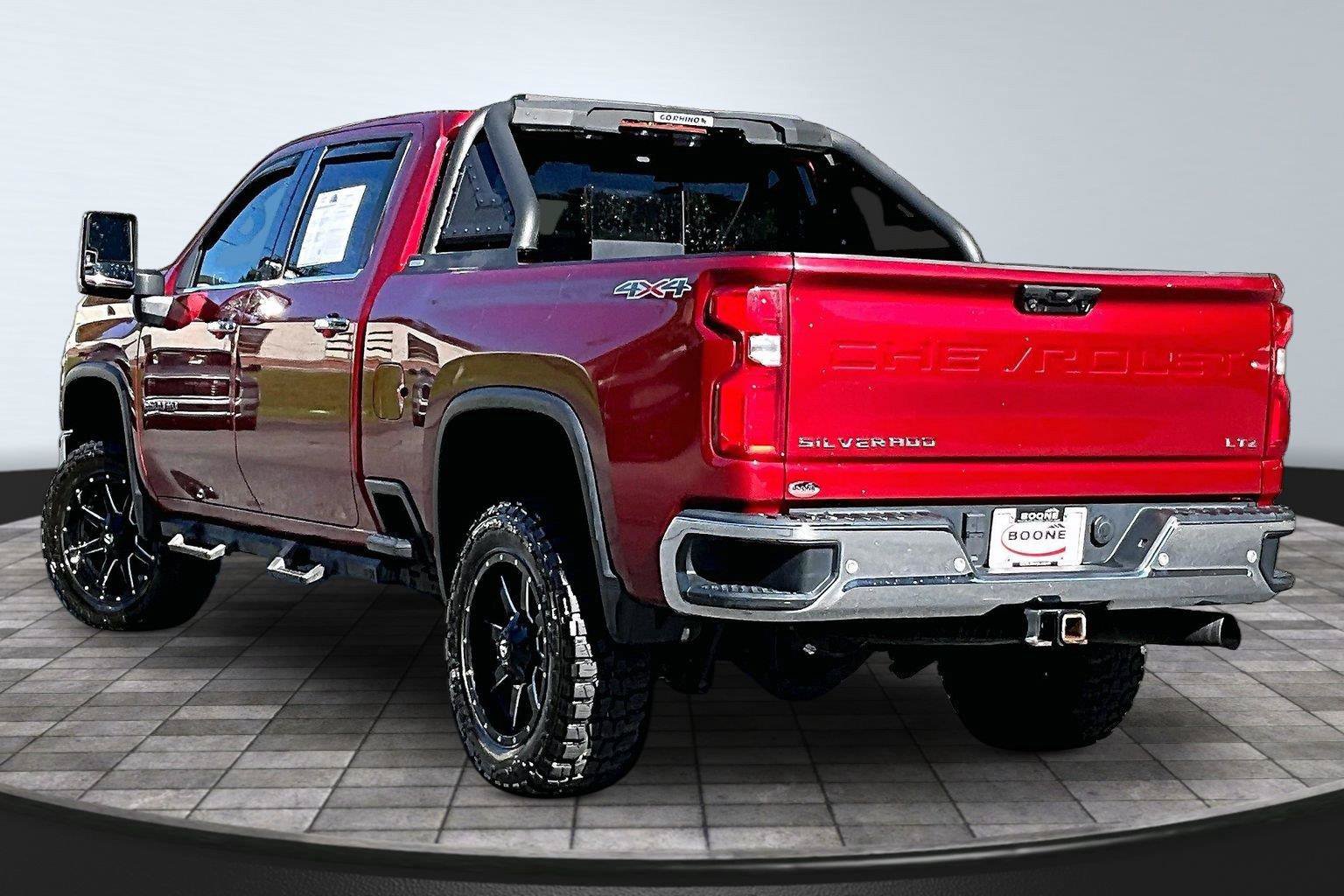 Used 2020 Chevrolet Silverado 2500 LTZ w/ LTZ Premium Package AWD/4WD image 3