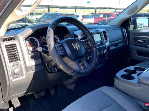 Used 2014 RAM 2500 SLT image 17