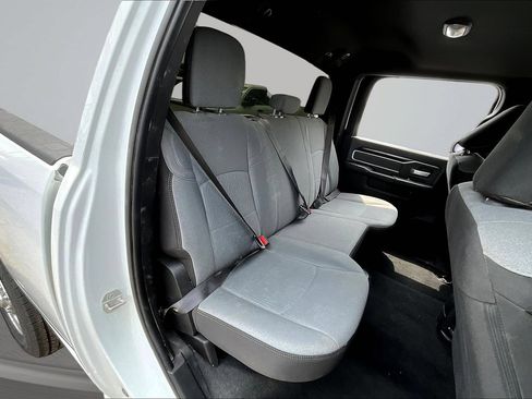 Used 2022 RAM 2500 Big Horn w/ Cold Weather Group AWD/4WD image 24