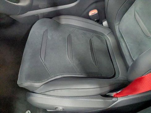 New 2025 Mercedes-Benz GLC 63 AMG S image 4