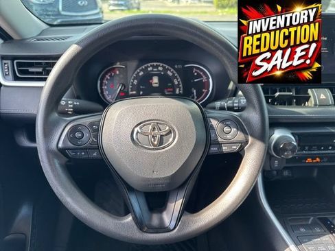 Used 2023 Toyota RAV4 XLE AWD/4WD image 11