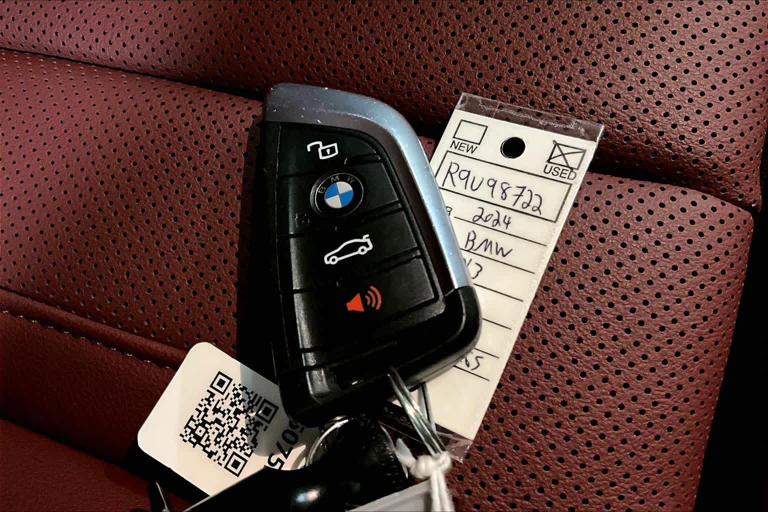 Used 2024 BMW X3 xDrive30i w/ Premium Package AWD/4WD image 14