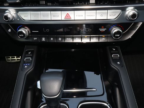 Used 2024 Kia Telluride SX Prestige X-Line AWD/4WD image 11