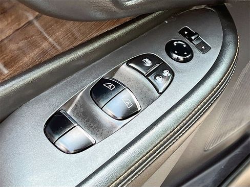 Used 2021 Nissan Murano Platinum w/ Cargo Package image 18