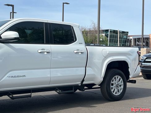 Certified 2026 Toyota Tacoma SR5 RWD image 9