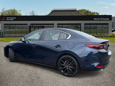 Used 2024 MAZDA MAZDA3 s FWD image 3