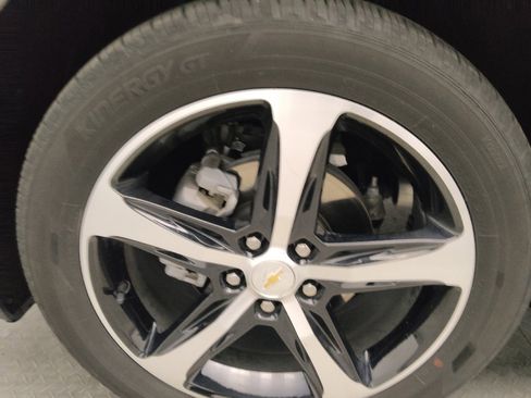 Used 2024 Chevrolet Equinox LT image 31