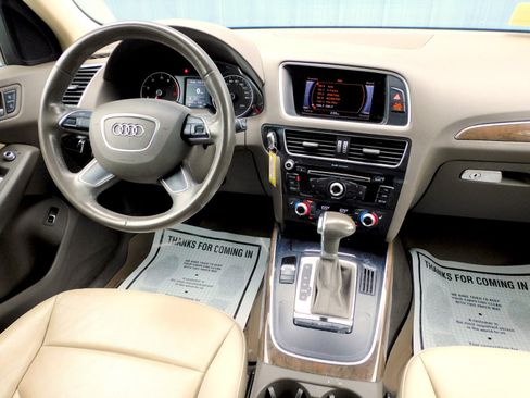 Used 2017 Audi Q5 2.0T Premium AWD/4WD image 10
