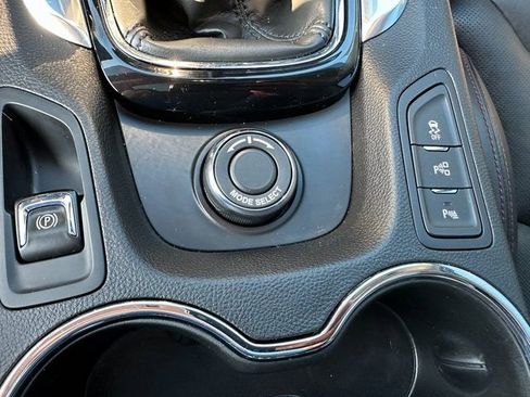 Used 2017 Chevrolet SS image 22