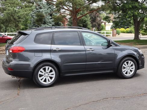 Used 2009 Subaru Tribeca Limited AWD/4WD image 4