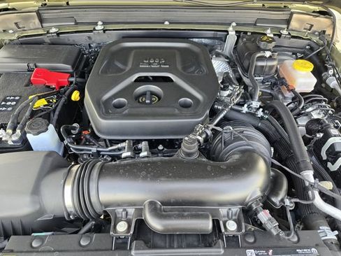 Certified 2026 Jeep Wrangler Unlimited Sport AWD/4WD image 40
