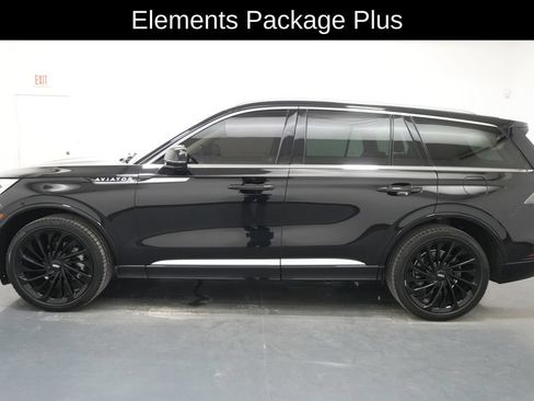 Used 2021 Lincoln Aviator Reserve w/ Equipment Group 210A AWD/4WD image 4