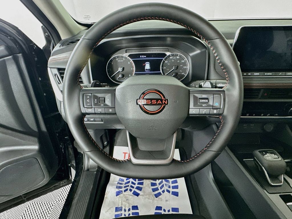 Certified 2026 Nissan Rogue SV AWD/4WD image 17