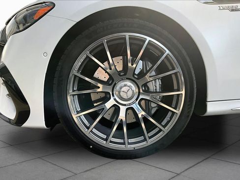 New 2027 Mercedes-Benz E 53 AMG e 4MATIC Sedan image 21