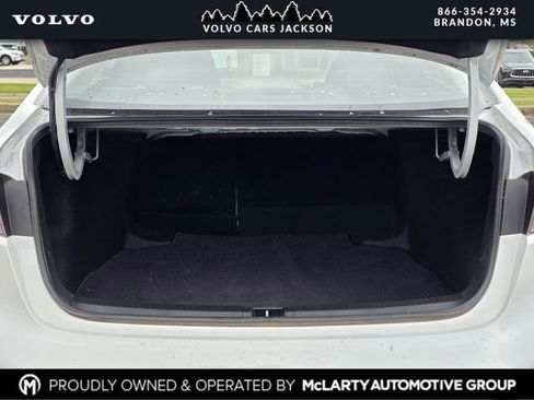 Used 2022 Toyota Corolla LE FWD image 26