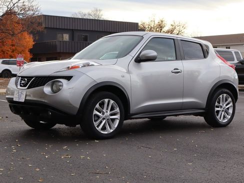 Used 2012 Nissan Juke SL image 11