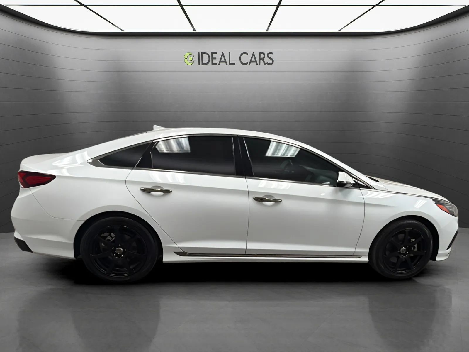 Used 2018 Hyundai Sonata Limited FWD image 4