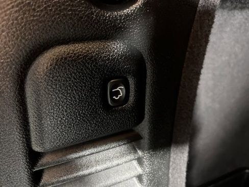 Used 2024 Dodge Durango GT image 54