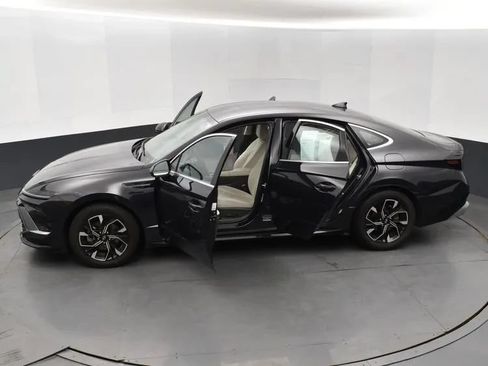 Used 2024 Hyundai Sonata SEL FWD image 7