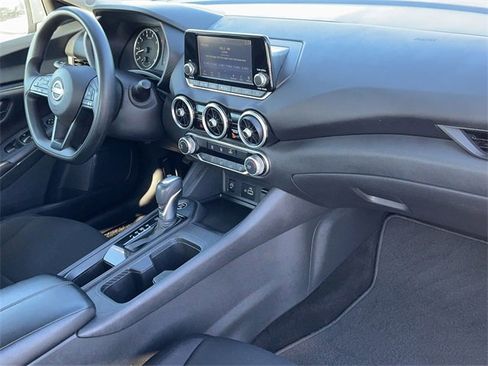 Used 2024 Nissan Sentra S image 17