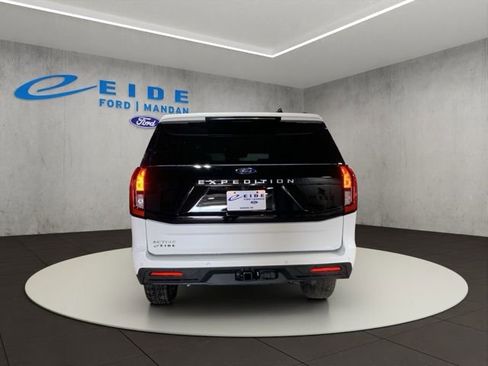 New 2026 Ford Expedition Active AWD/4WD image 6