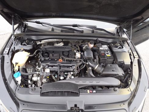 Used 2022 Kia K5 EX image 9