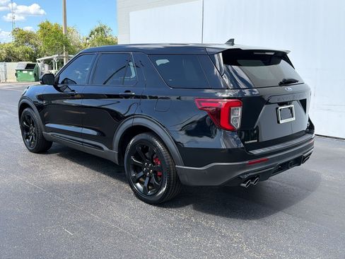 Used 2022 Ford Explorer ST w/ Equipment Group 401A RWD image 3