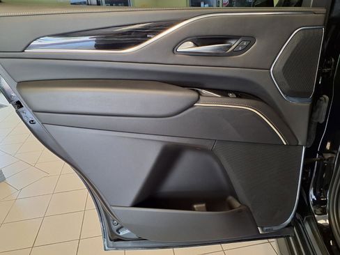 Certified 2024 Cadillac Escalade Sport AWD/4WD image 19