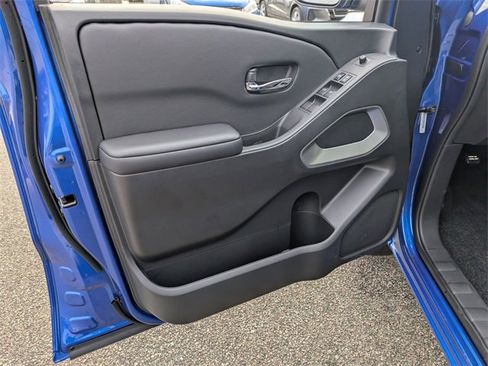 New 2026 Nissan Frontier SV image 11