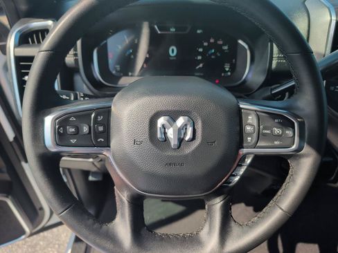 Used 2026 RAM 2500 Laramie AWD/4WD image 18