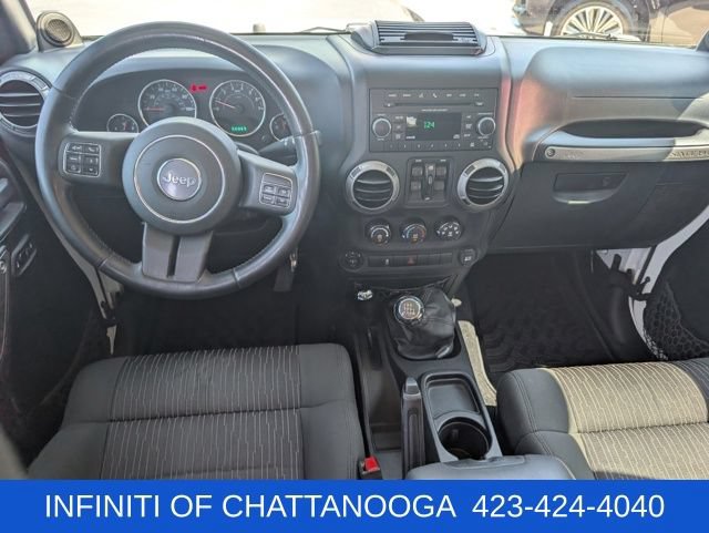 Used 2012 Jeep Wrangler Unlimited Sport AWD/4WD image 11