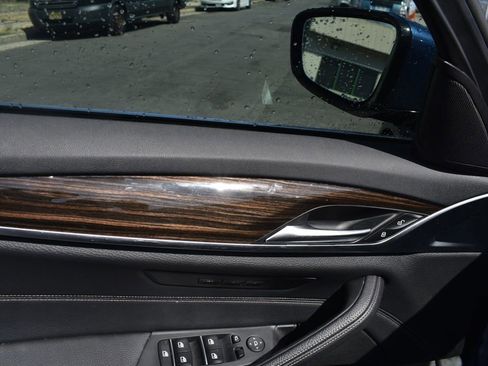 Used 2023 BMW 530e w/ Convenience Package image 13