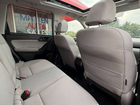 Used 2015 Subaru Forester 2.5i Premium AWD/4WD image 19