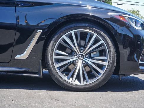 Used 2022 INFINITI Q60 3.0t Luxe w/ Essential Package RWD image 9