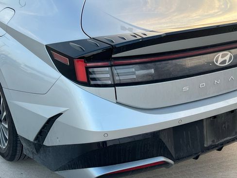 Certified 2024 Hyundai Sonata Limited image 13