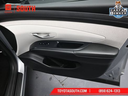Used 2025 Hyundai Tucson SEL AWD/4WD image 34