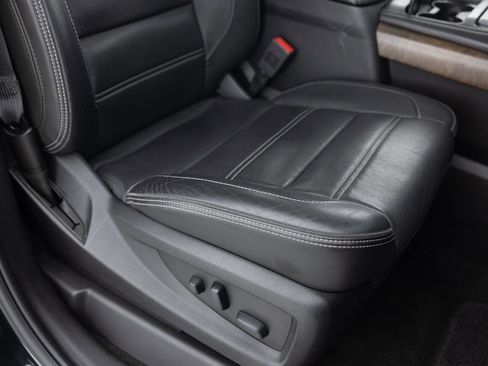 Used 2018 GMC Yukon Denali AWD/4WD image 27