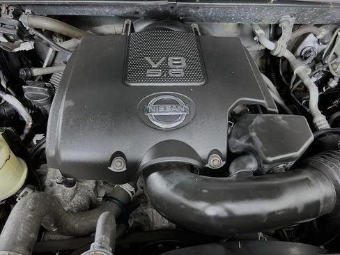 Used 2011 Nissan Titan PRO-4X w/ Pro-4x Technology Pkg image 26