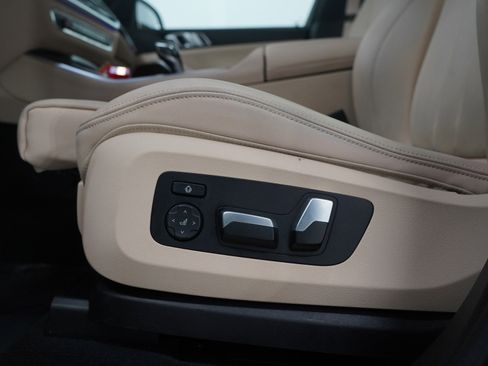 Used 2020 BMW X5 xDrive40i w/ Premium Package image 24