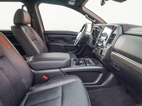 Used 2024 Nissan Titan PRO-4X w/ Pro-4x Utility Package image 23