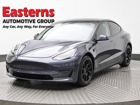 Used 2021 Tesla Model 3 Long Range image 1