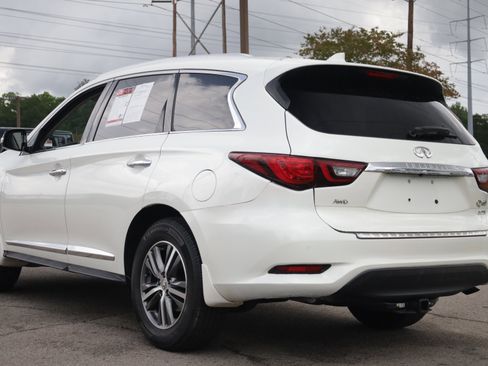Used 2020 INFINITI QX60 Luxe w/ Essential Package AWD/4WD image 6