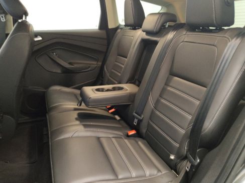 Used 2019 Ford Escape SEL AWD/4WD image 18