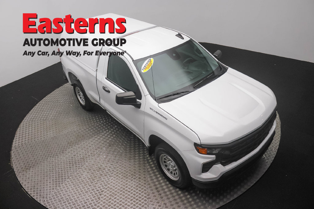 Used 2023 Chevrolet Silverado 1500 W/T RWD image 5