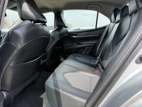 Used 2024 Toyota Camry SE w/ Convenience Package image 27