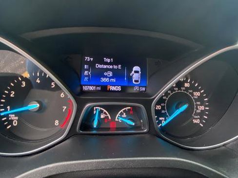 Used 2017 Ford Escape Titanium FWD image 16